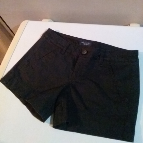 American Eagle shorts - Picture 6 of 8
